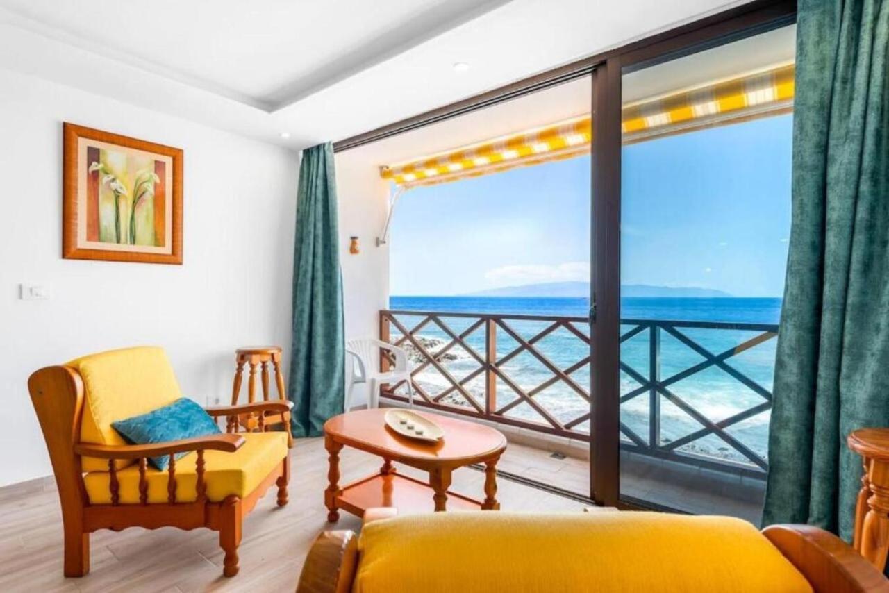 Neptuno Ocean Front Suite Puerto de Santiago  Exterior photo
